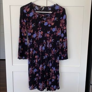 Mudd Black Peasant Dress With Bell Sleeves